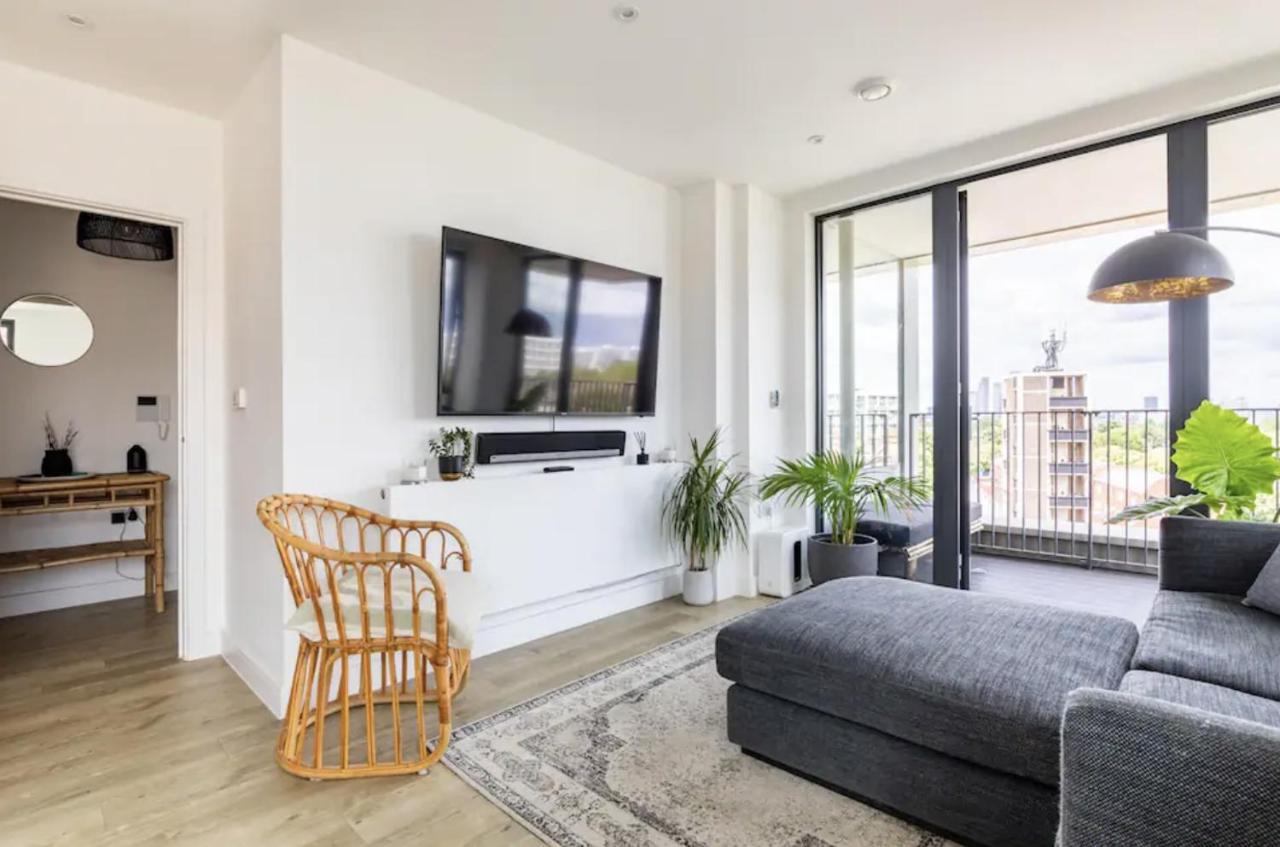 Modern 1 Bed L City Views L Work Space Лондон Экстерьер фото